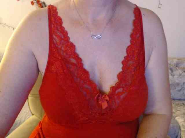 goodSnowQueen webcam