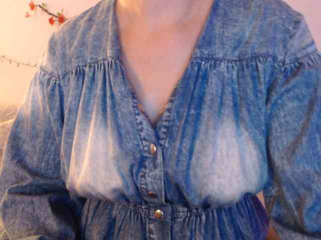 goodSnowQueen webcam