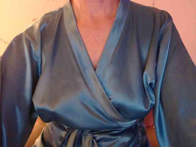 goodSnowQueen webcam