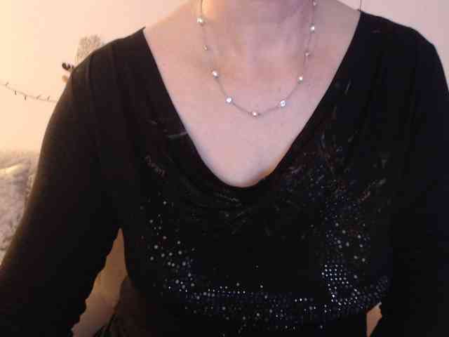 goodSnowQueen webcam