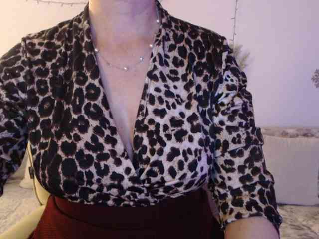 goodSnowQueen goodSnowQueen