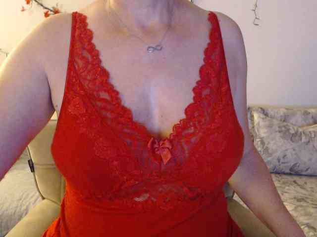 goodSnowQueen webcam