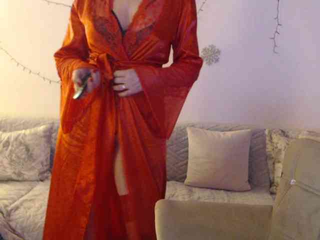 goodSnowQueen webcam