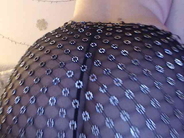 goodSnowQueen goodSnowQueen