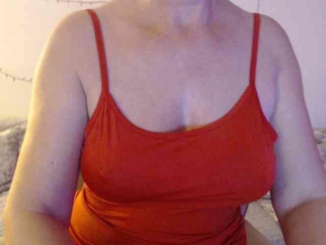 goodSnowQueen webcam