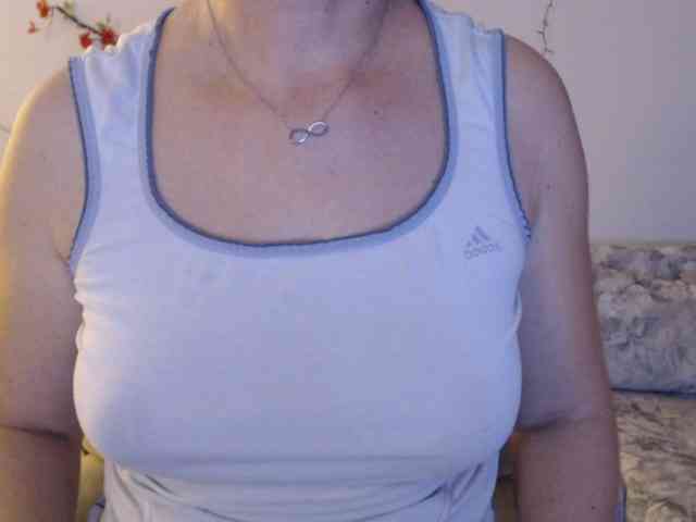 goodSnowQueen Live Webcam on BongaCams goodSnowQueen Live Webcam on BongaCams