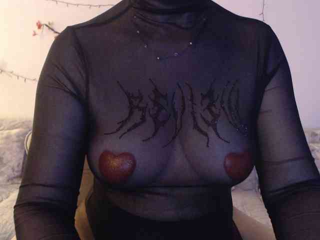 goodSnowQueen webcam