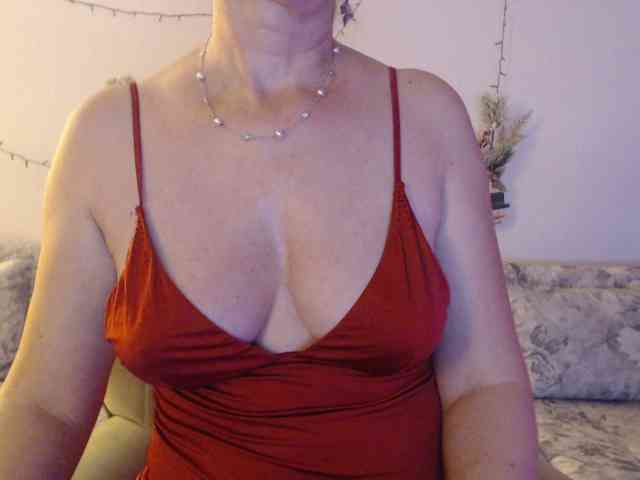 goodSnowQueen webcam