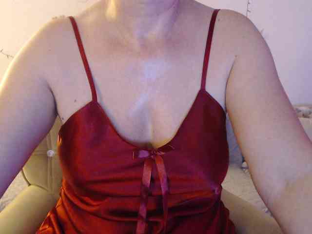 goodSnowQueen webcam