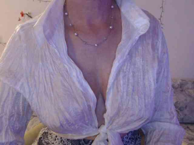 goodSnowQueen's Sexcam