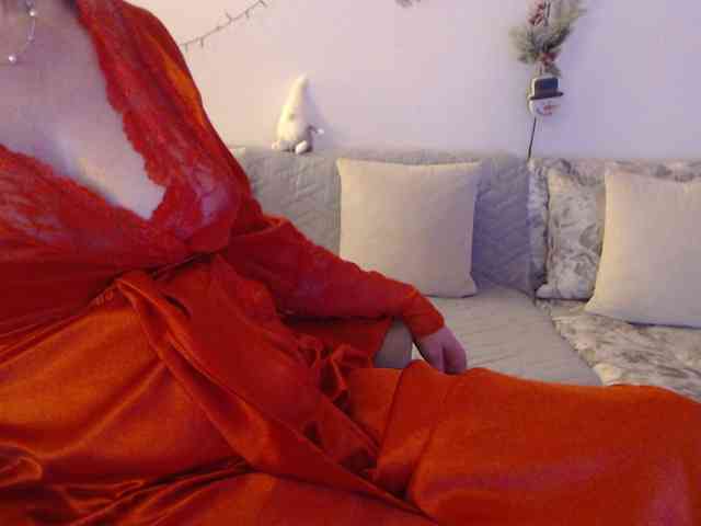 goodSnowQueen webcam