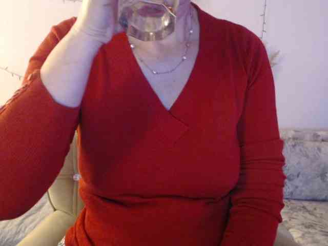 goodSnowQueen webcam