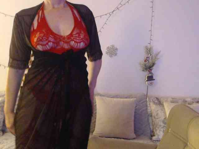 goodSnowQueen webcam