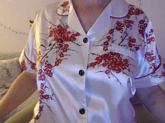 goodSnowQueen goodSnowQueen