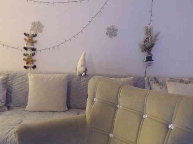 goodSnowQueen goodSnowQueen