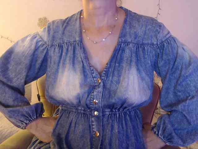 goodSnowQueen goodSnowQueen