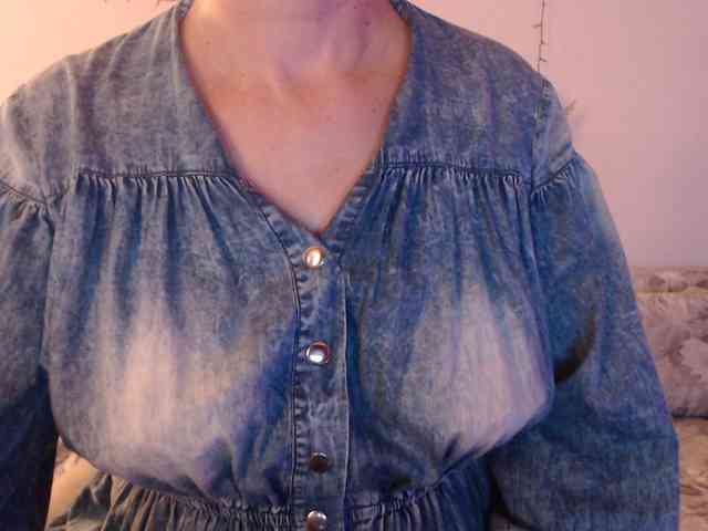 goodSnowQueen webcam