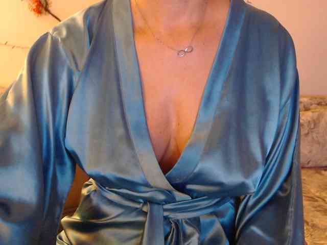 voyeur web cam GoodSnowQueen