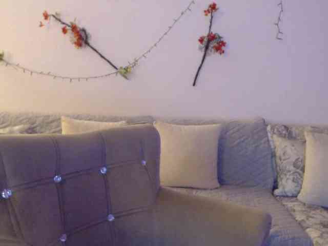 goodSnowQueen goodSnowQueen