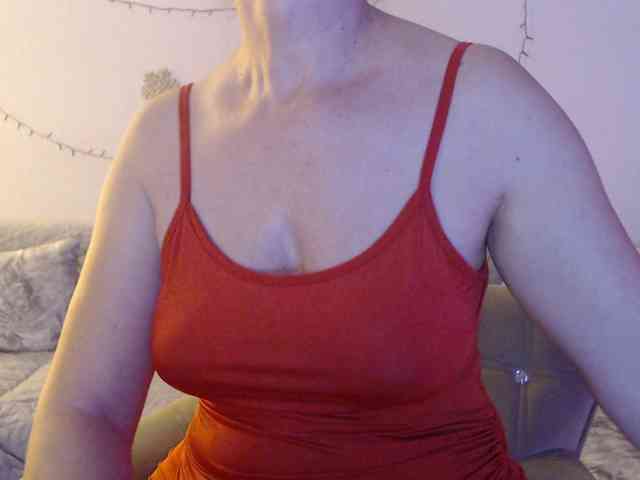 goodSnowQueen goodSnowQueen