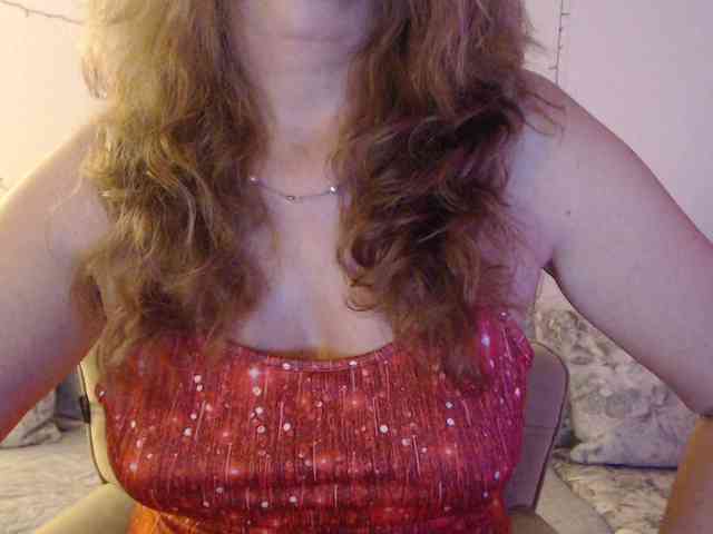 goodSnowQueen webcam