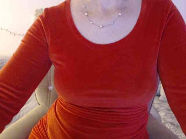 goodSnowQueen webcam