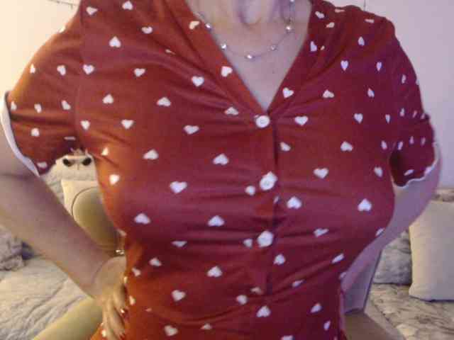 goodSnowQueen webcam