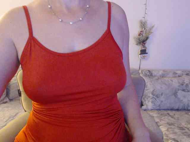 goodSnowQueen webcam