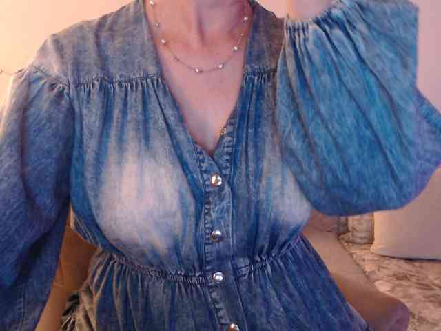 goodSnowQueen goodSnowQueen