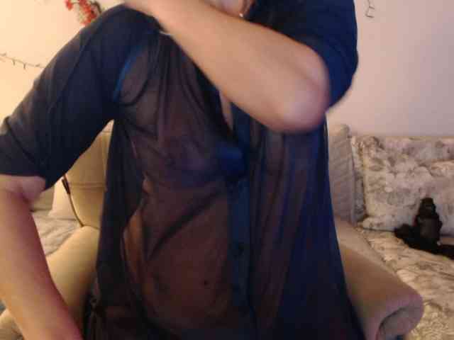 goodSnowQueen webcam