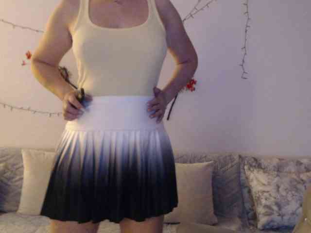 goodSnowQueen webcam