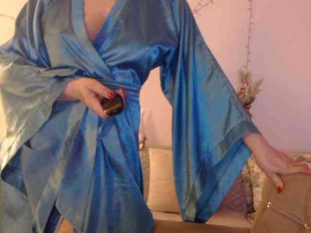 goodSnowQueen goodSnowQueen