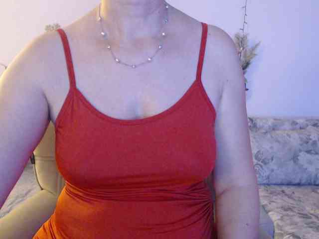 goodSnowQueen webcam