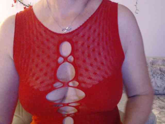 goodSnowQueen webcam