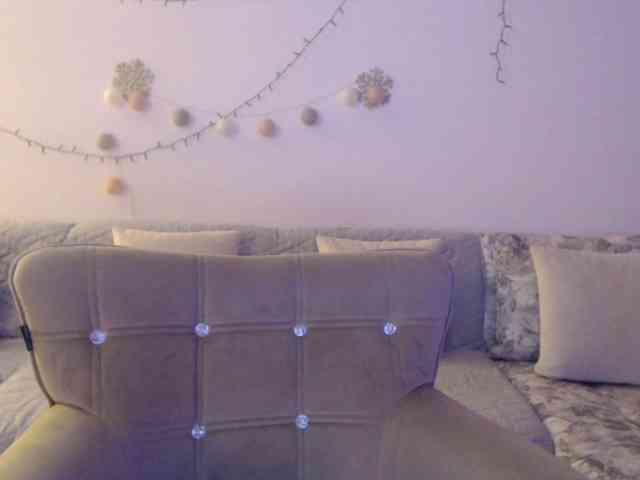 goodSnowQueen goodSnowQueen