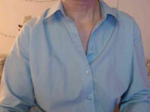 goodSnowQueen webcam