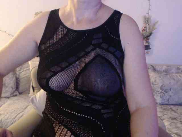 goodSnowQueen webcam