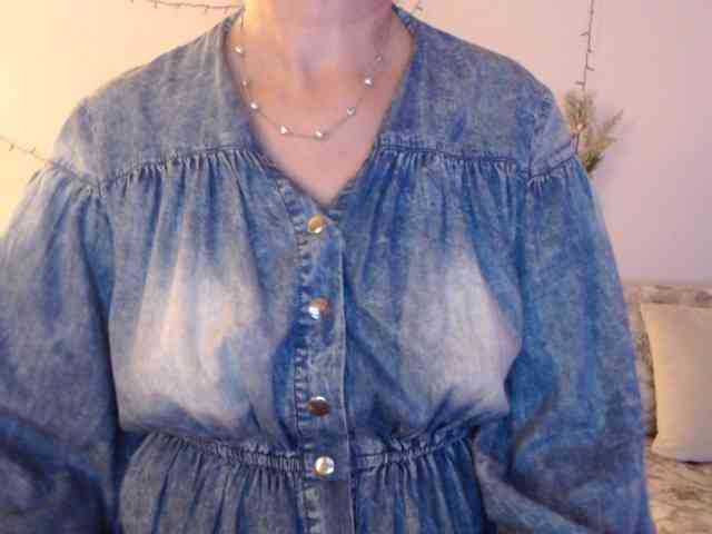 goodSnowQueen goodSnowQueen