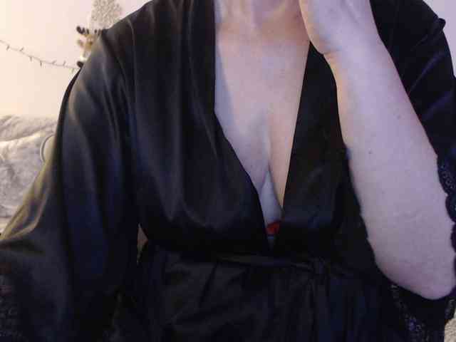 goodSnowQueen webcam