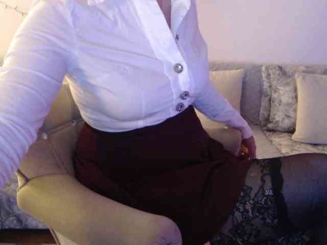 goodSnowQueen webcam