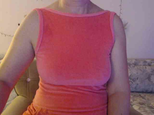 goodSnowQueen webcam