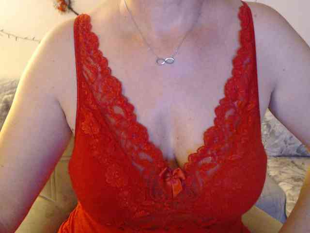 goodSnowQueen webcam