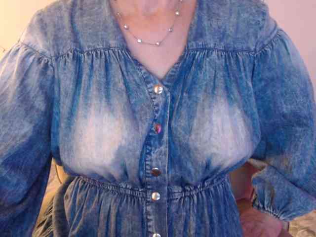 goodSnowQueen goodSnowQueen