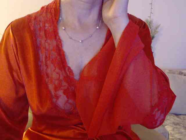 goodSnowQueen webcam