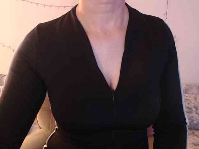 goodSnowQueen webcam