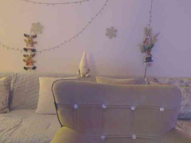 goodSnowQueen goodSnowQueen