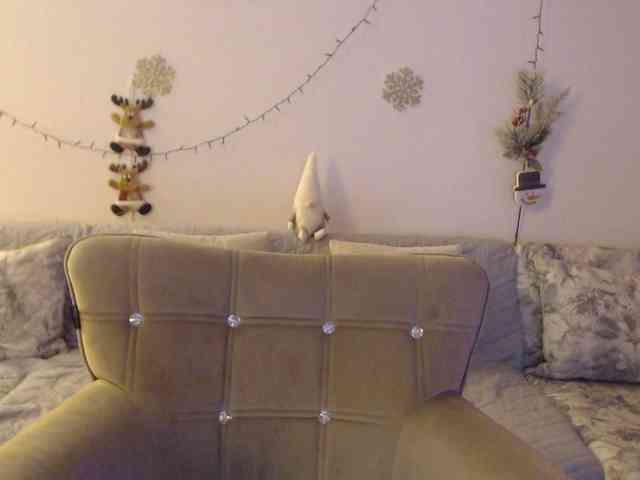 goodSnowQueen goodSnowQueen