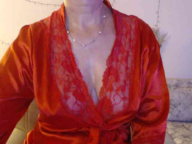 goodSnowQueen goodSnowQueen