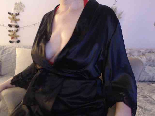 goodSnowQueen webcam