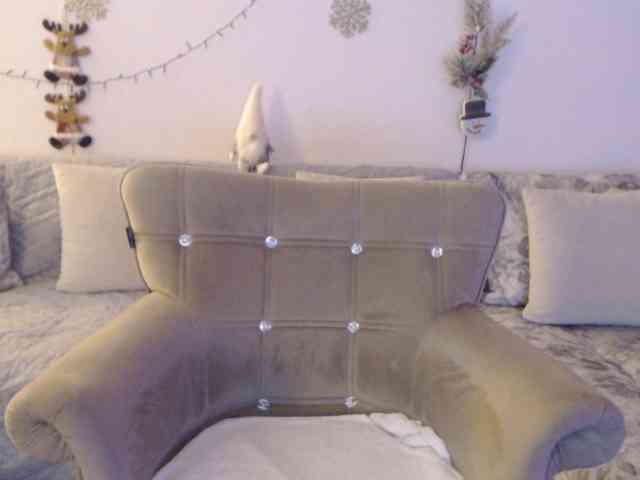 goodSnowQueen webcam